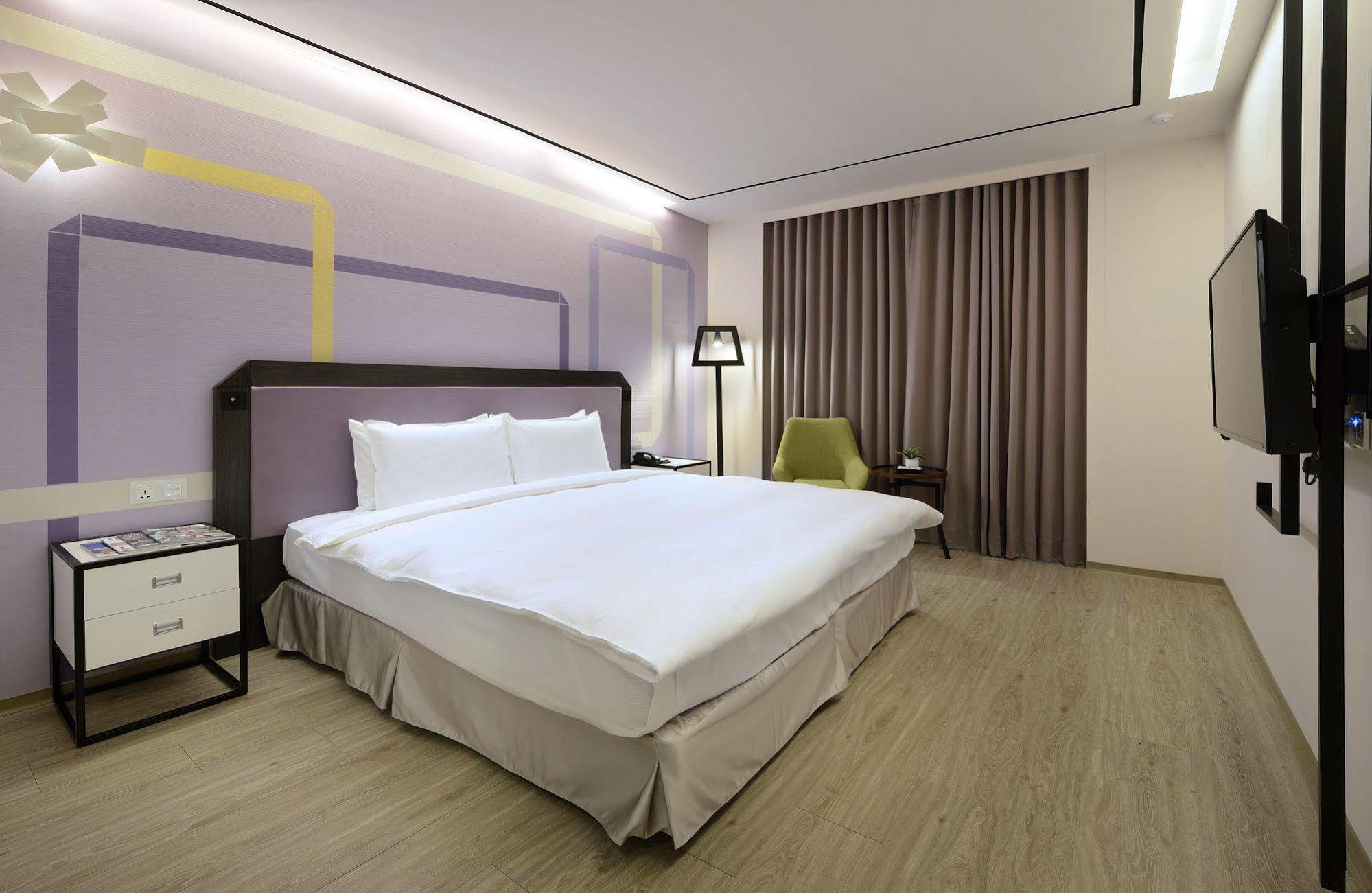 Uinn Business Hotel-Shihlin Taipei Exterior photo